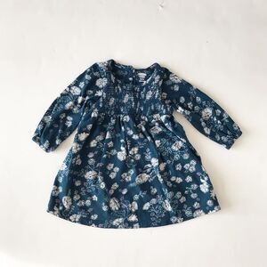 Old Navy blue floral print smocked dress EUC 6-12m